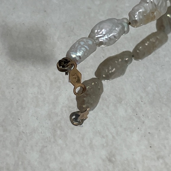 14k gold and pearl bracelet - Picture 4 of 4